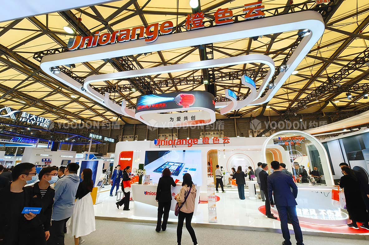 儲(chǔ)能光伏展臺(tái)搭建